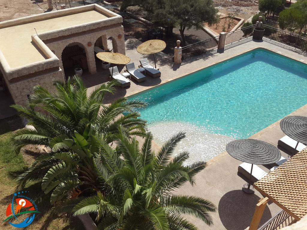 Parfums D'Etoiles Hotell Aguerd  Exteriör bild
