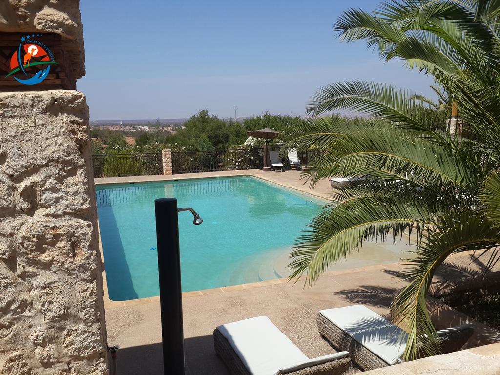Parfums D'Etoiles Hotell Aguerd  Exteriör bild